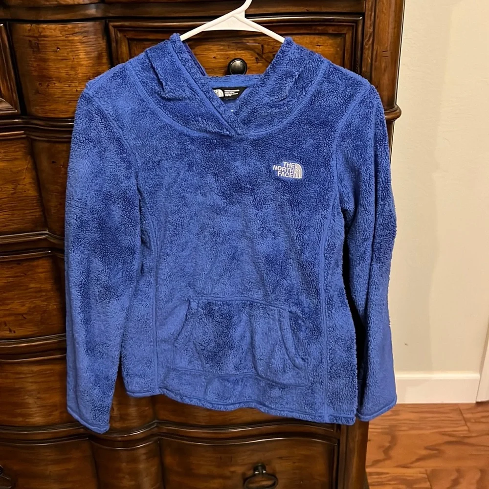 North Face Pullover. Size XS fits like a small - Picture 1 of 4